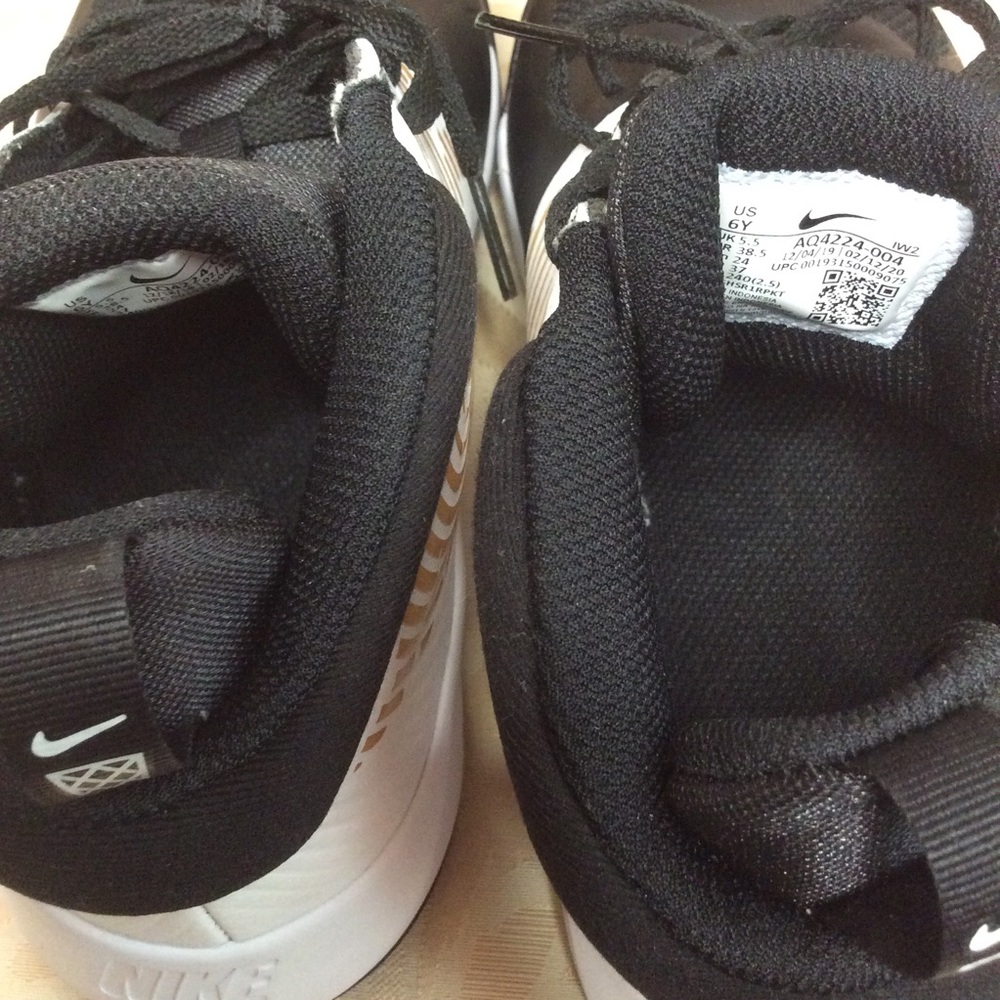 Nike Team Hustle D9 - Picture 4 of 5